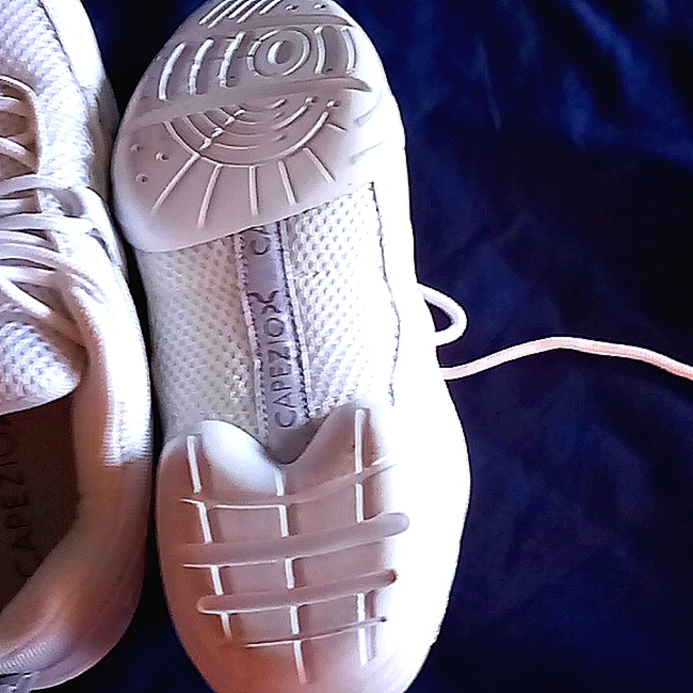 Dance shoes